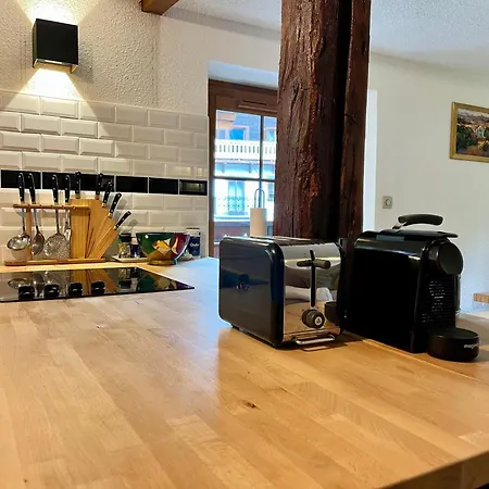 Cosy Avec Balcon, Centre Historique De Morzine, Proche Ski-bus, Wifi, Tv - Fr-1-679-8 Apartment Morzine